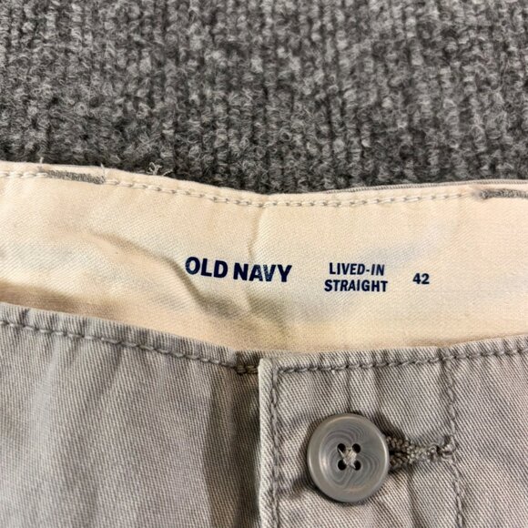 Old Navy Shorts Men's 42 Lived in straight grey chino style NWT - Picture 3 of 12